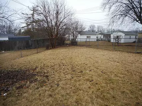 2808 Lowman, Springfield, OH 45505 photo 3