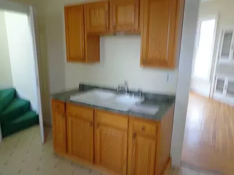 352 E Madison, Springfield, OH 45503 photo 4