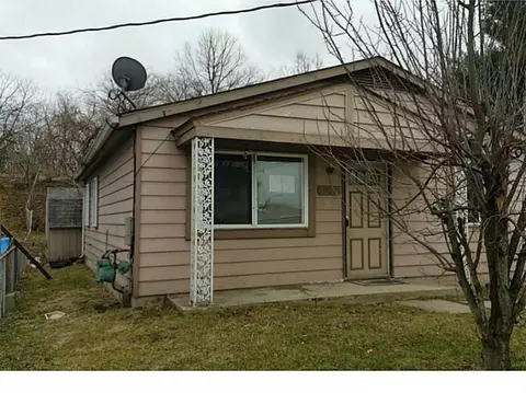1235 Beverly, Springfield, OH 45504 photo 2
