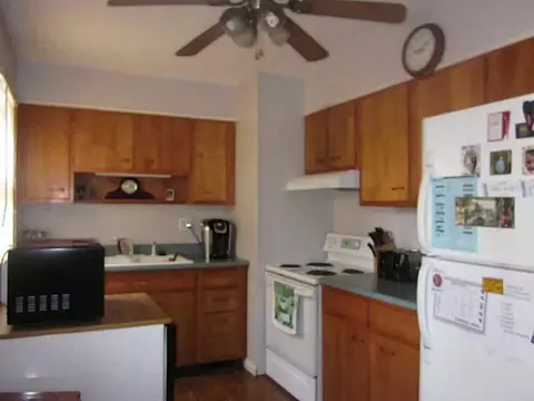 208 Dover Rd, Springfield, OH 45504 photo 9
