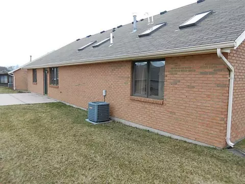 1809 Berwick #1809, Springfield, OH 45503 photo 25