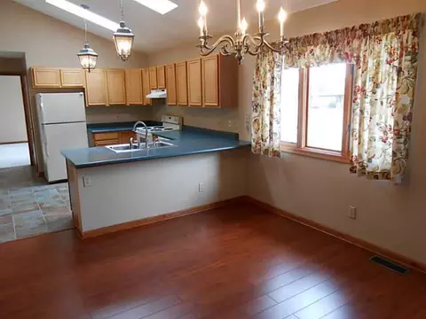 1809 Berwick #1809, Springfield, OH 45503 photo 3