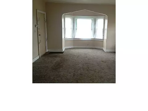 1010 Olive St, Springfield, OH 45503 photo 4