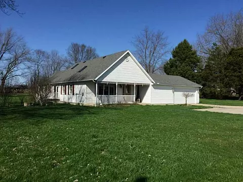 7175 Walnut Grove Rd, Troy, OH 45373 photo 2