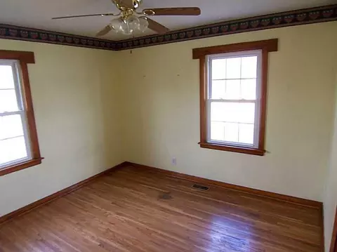 404 Lawnview, Springfield, OH 45505 photo 9