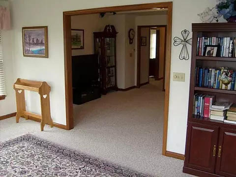 1838 Willow Lks, Springfield, OH 45502 photo 9