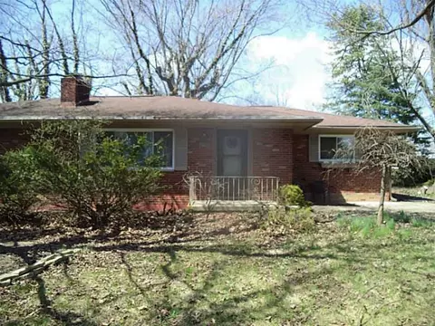 2133 Miracle Mile Rd, Springfield, OH 45503 photo 1