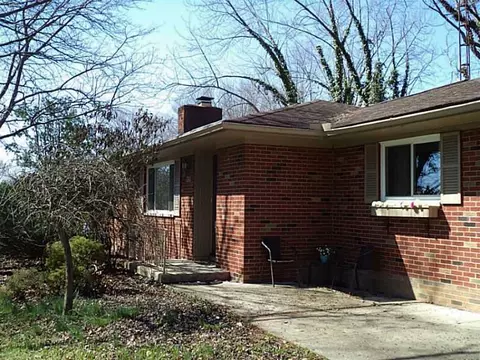 2133 Miracle Mile Rd, Springfield, OH 45503 photo 2