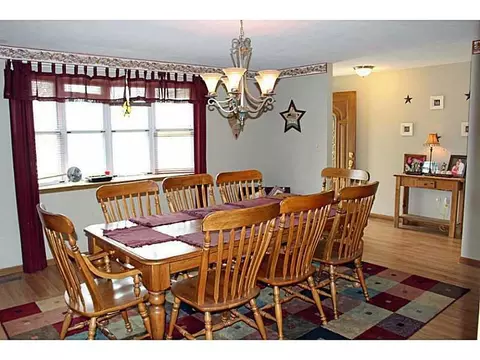 4251 Tacoma St, Springfield, OH 45503 photo 3