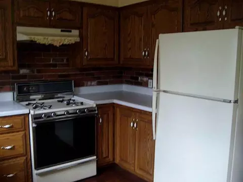 1013 Willow St, Celina, OH 45822 photo 5