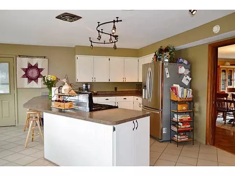 2738 Poplar Dr, Springfield, OH 45504 photo 7