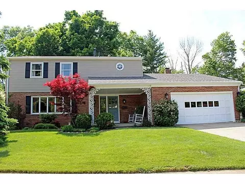 2431 Rebecca Dr, Springfield, OH 45503 photo 1