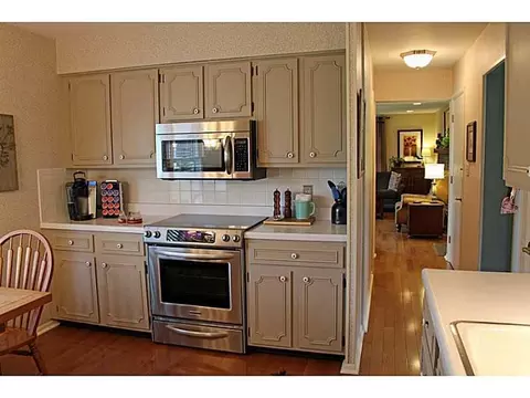 2431 Rebecca Dr, Springfield, OH 45503 photo 10