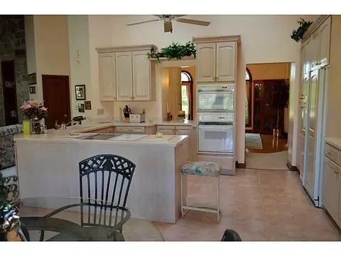 344 Roscommon Dr, Springfield, OH 45503 photo 8