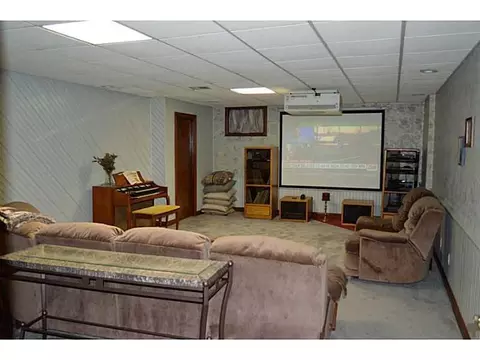 344 Roscommon Dr, Springfield, OH 45503 photo 19