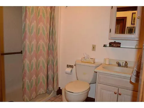 344 Roscommon Dr, Springfield, OH 45503 photo 17