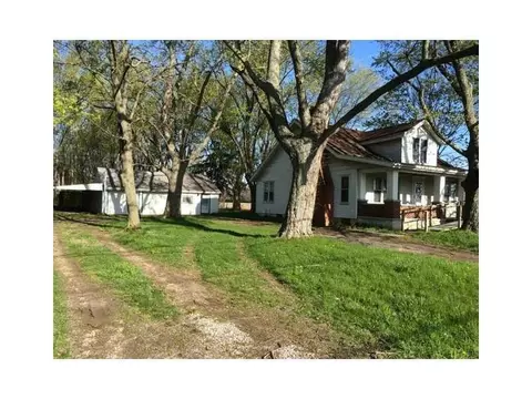 81 N Tecumseh Rd, Springfield, OH 45504 photo 4