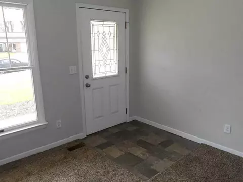 2032 Halifax, Springfield, OH 45503 photo 4