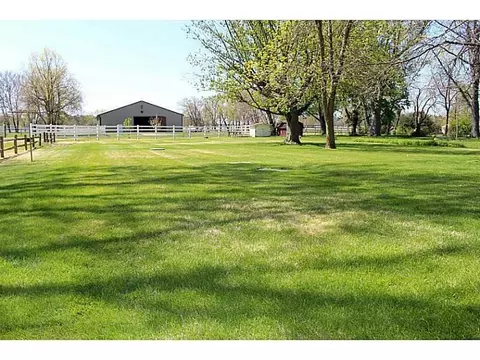 2081 Fairfield Pike, Springfield, OH 45502 photo 22