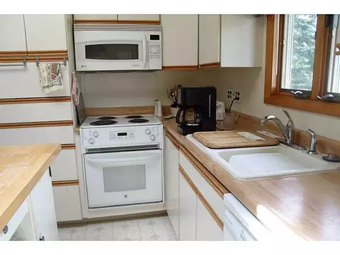 2280 W Blee Rd, Springfield, OH 45502 photo 6