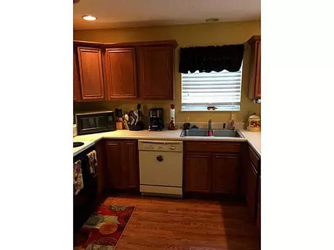 4525 Chapman Ln, Springfield, OH 45503 photo 5
