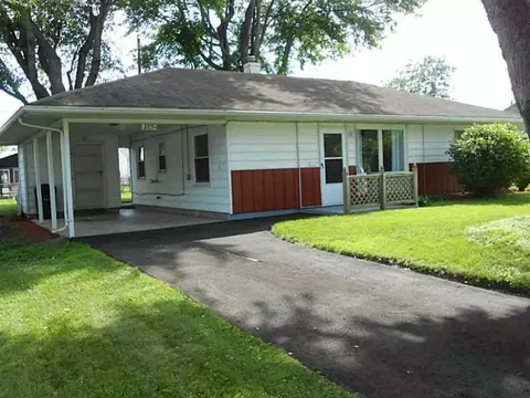 2215 Wrenwood, Springfield, OH 45505 photo 1