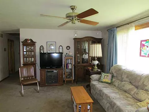 1003 Torrence Dr, Springfield, OH 45503 photo 4