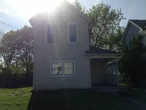 1033 Cypress St, Springfield, OH 45503 photo 1
