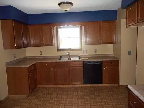 3606 Old Mill Rd, Springfield, OH 45502 photo 5