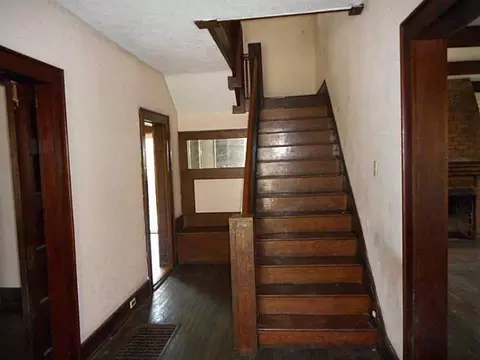 377 E Madison, Springfield, OH 45503 photo 8