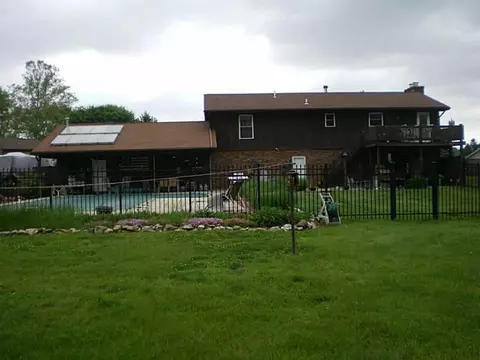 4139 Chico Ct, Springfield, OH 45502 photo 2