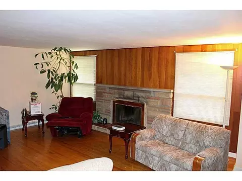 4930 Tulane Rd, Springfield, OH 45503 photo 2