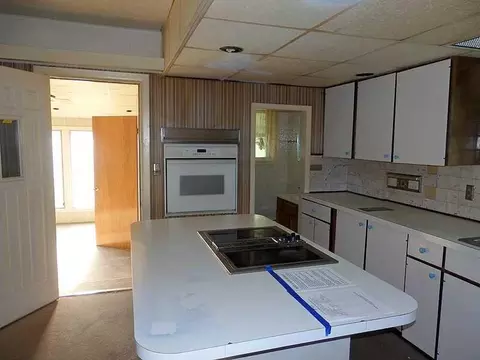 861 N Burnett, Springfield, OH 45503 photo 6