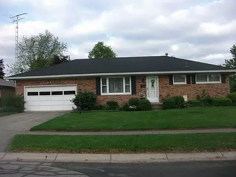 5042 Stoneridge Dr, Springfield, OH 45503 photo 1