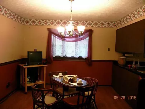 135 Omega Ave, Springfield, OH 45504 photo 7