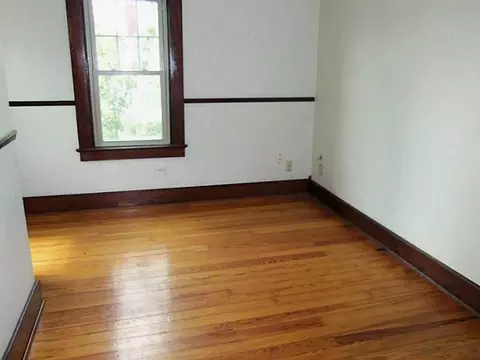 380 S Douglas, Springfield, OH 45505 photo 8