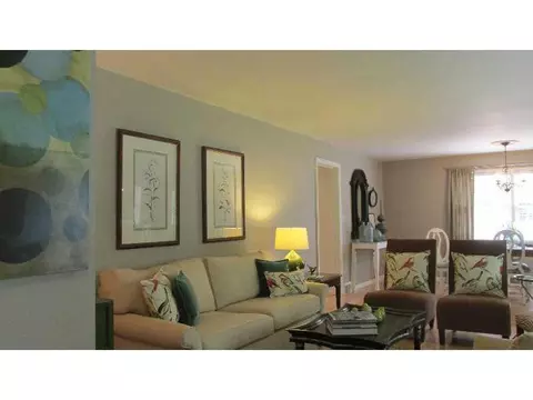 439 Dover Rd, Springfield, OH 45504 photo 5