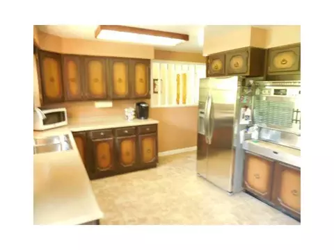 2725 Ash, Springfield, OH 45504 photo 5