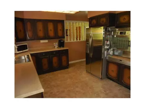 2725 Ash, Springfield, OH 45504 photo 2