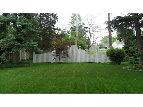 1106 E Main, Troy, OH 45373 photo 23