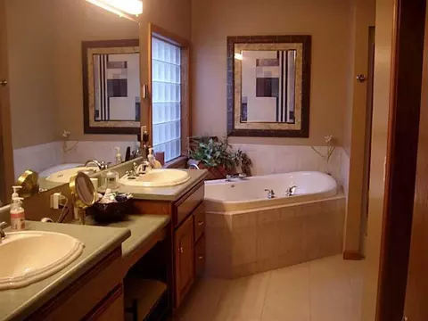 1907 Meadowview Dr, Celina, OH 45822 photo 9