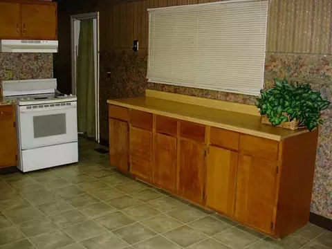 2065 Portage Path, Springfield, OH 45506 photo 3