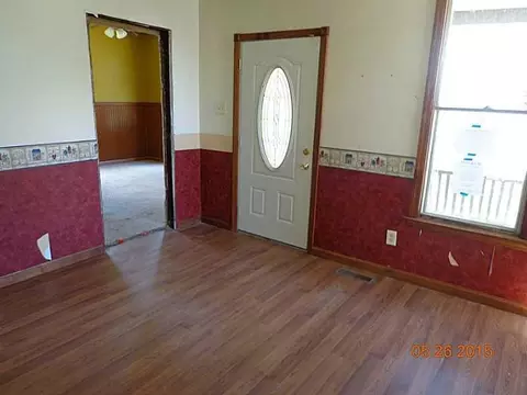 308 E Third, Springfield, OH 45503 photo 2