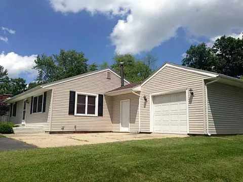 1812 Miracle Mile, Springfield, OH 45503 photo 2