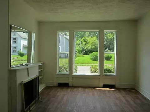 808 W Dibert, Springfield, OH 45506 photo 2