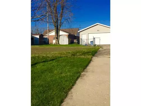 3945 Tacoma St, Springfield, OH 45503 photo 6