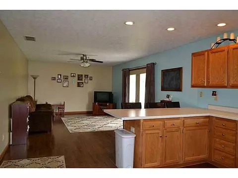 4250 Joshane St, Springfield, OH 45502 photo 11