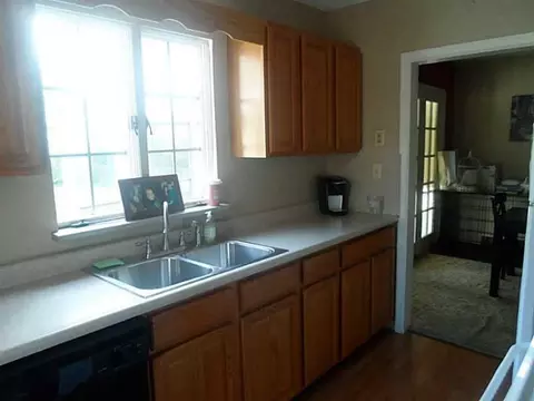 825 W Second, Springfield, OH 45504 photo 12