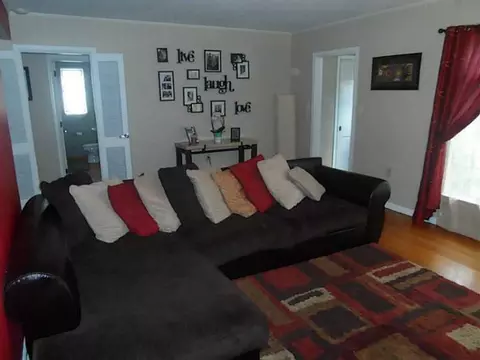 825 W Second, Springfield, OH 45504 photo 6
