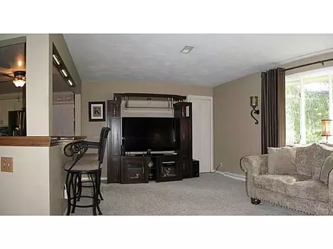 4157 Tacoma St, Springfield, OH 45503 photo 4